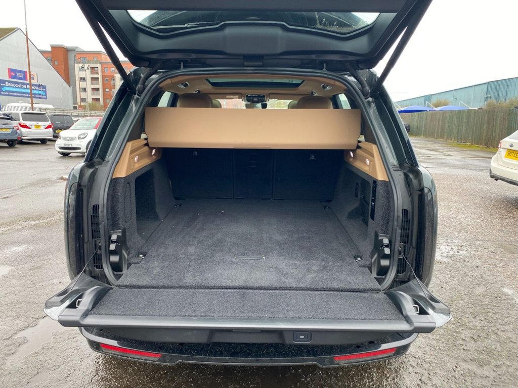 Used Land Rover Range Rover 2023 for sale - 77850457: Photo 17