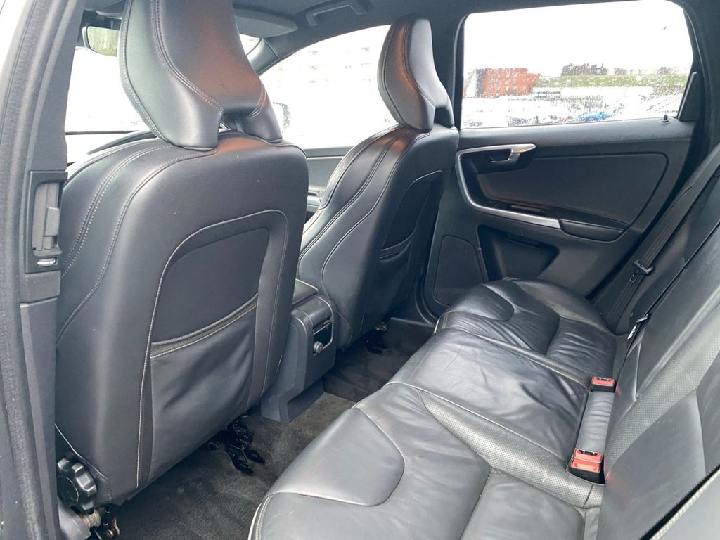 Used Volvo XC60 2015 for sale - 77436834: Photo 14