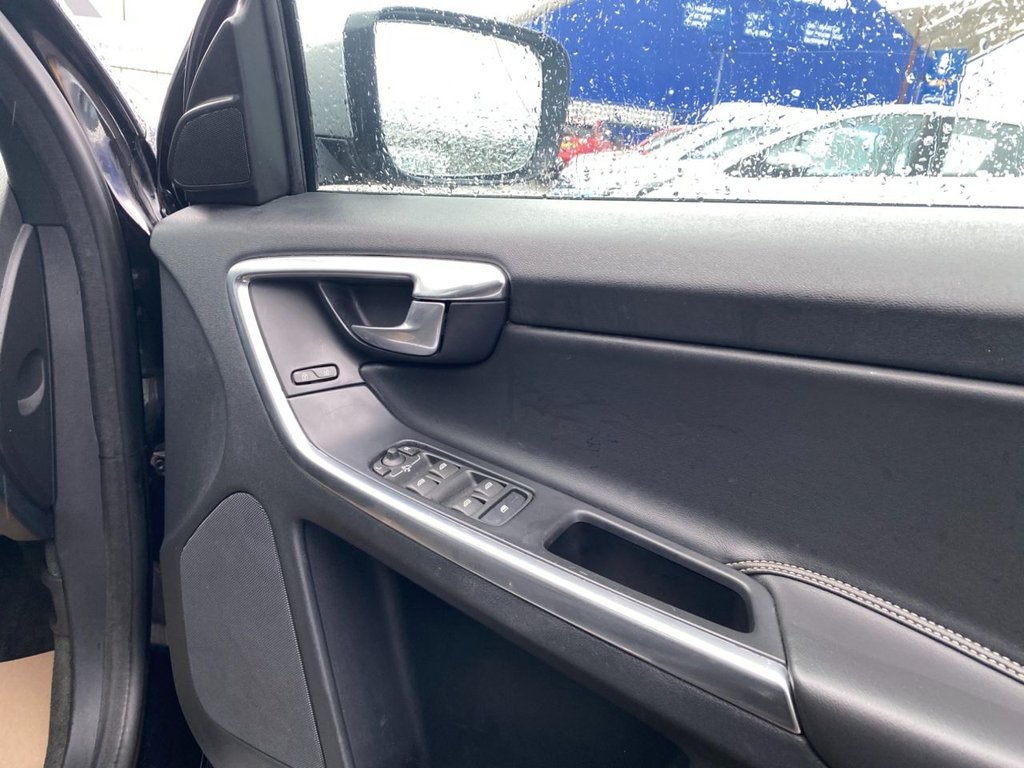 Used Volvo XC60 2015 for sale - 77436834: Photo 19