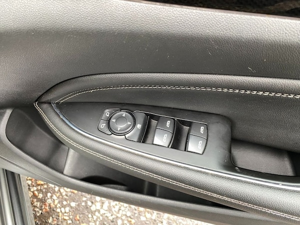 Used Vauxhall Insignia 2017 for sale - 76245320: Photo 16