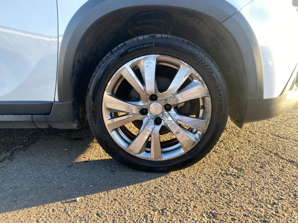 Used Peugeot 2008 2017 for sale - 76698644: Photo 10