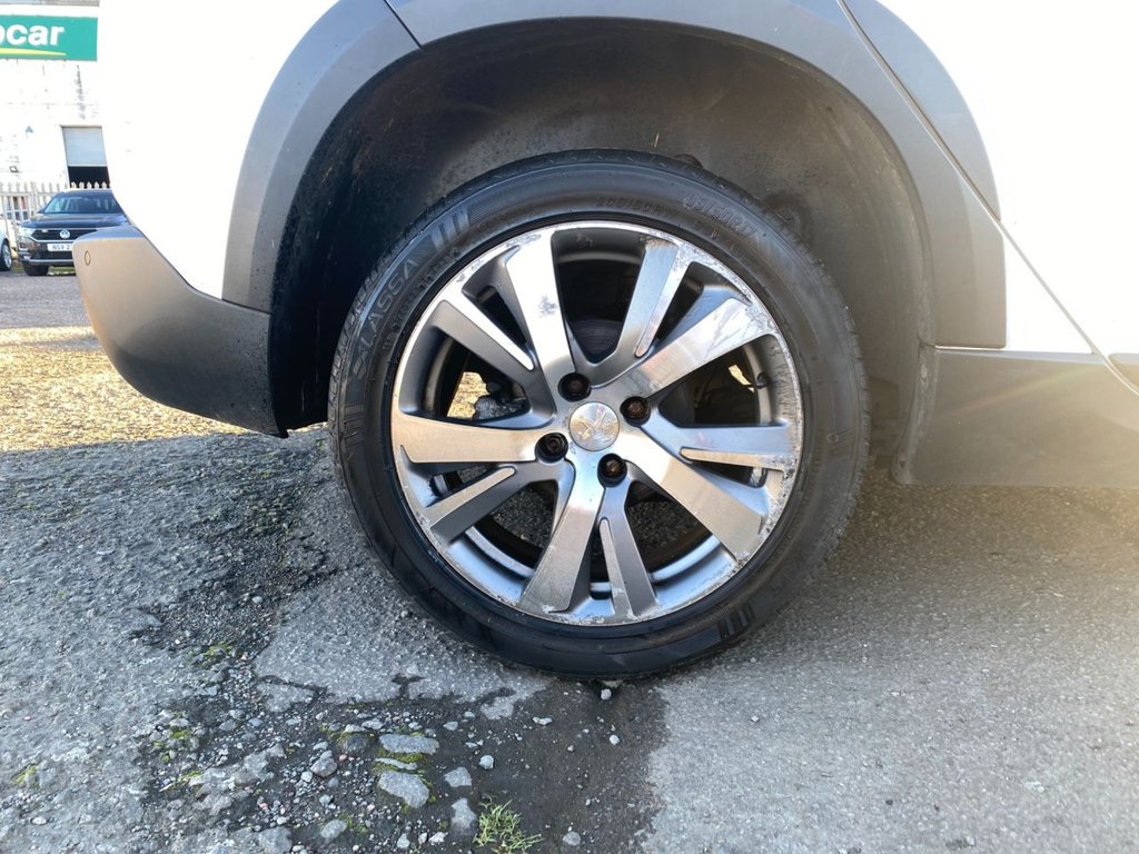 Used Peugeot 2008 2017 for sale - 76698644: Photo 9