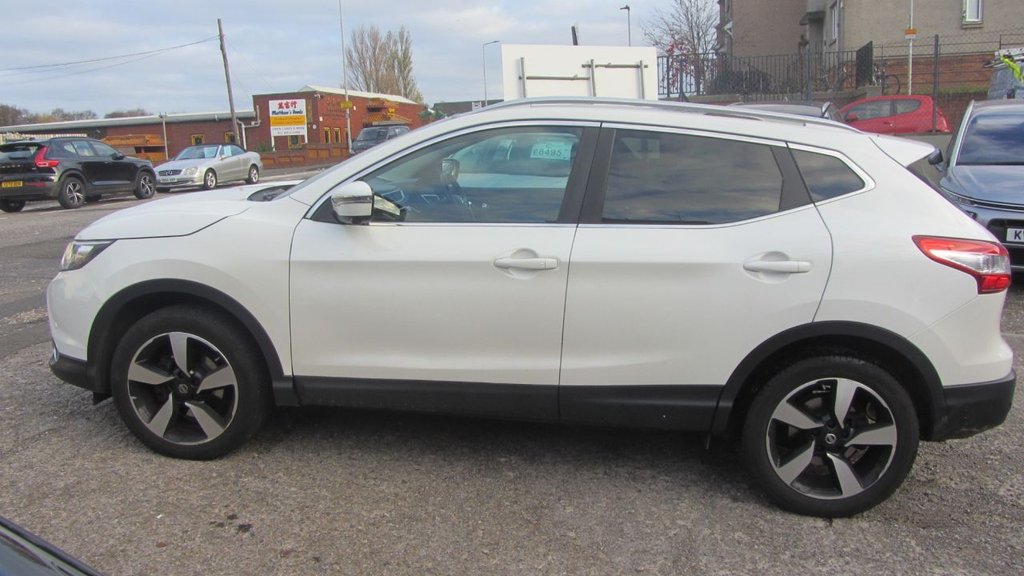 Used Nissan Qashqai 2016 for sale - 76590887: Photo 11