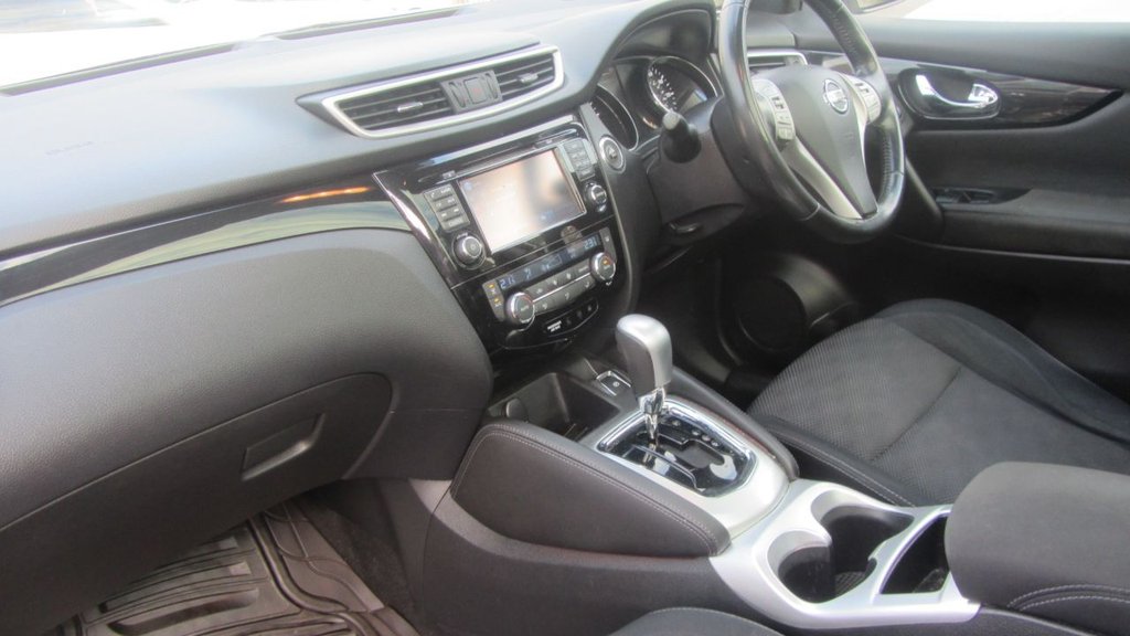 Used Nissan Qashqai 2016 for sale - 76590887: Photo 17