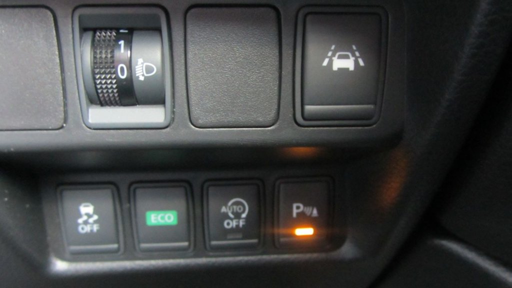 Used Nissan Qashqai 2016 for sale - 76590887: Photo 32