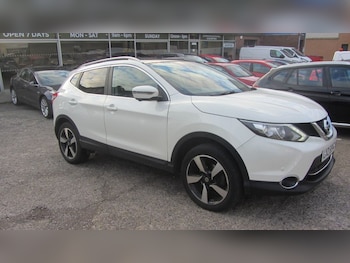 Used Nissan Qashqai 2016 for sale - 76590887: Photo