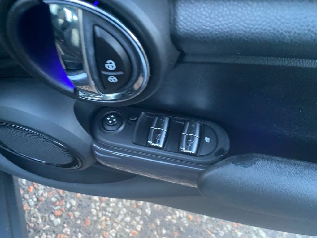 Used MINI Hatch 2016 for sale - 76950732: Photo 15