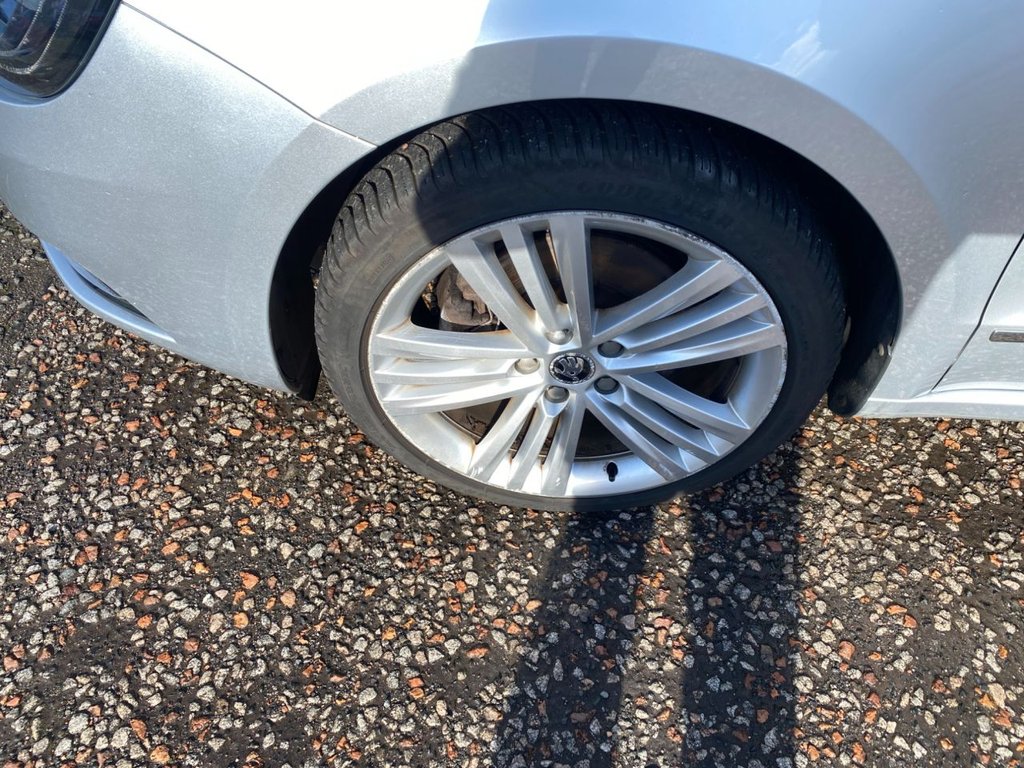 Used Skoda Superb 2015 for sale - 75960847: Photo 11