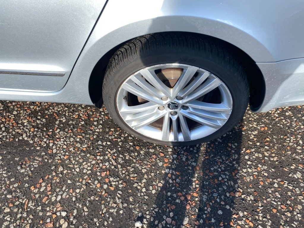 Used Skoda Superb 2015 for sale - 75960847: Photo 12