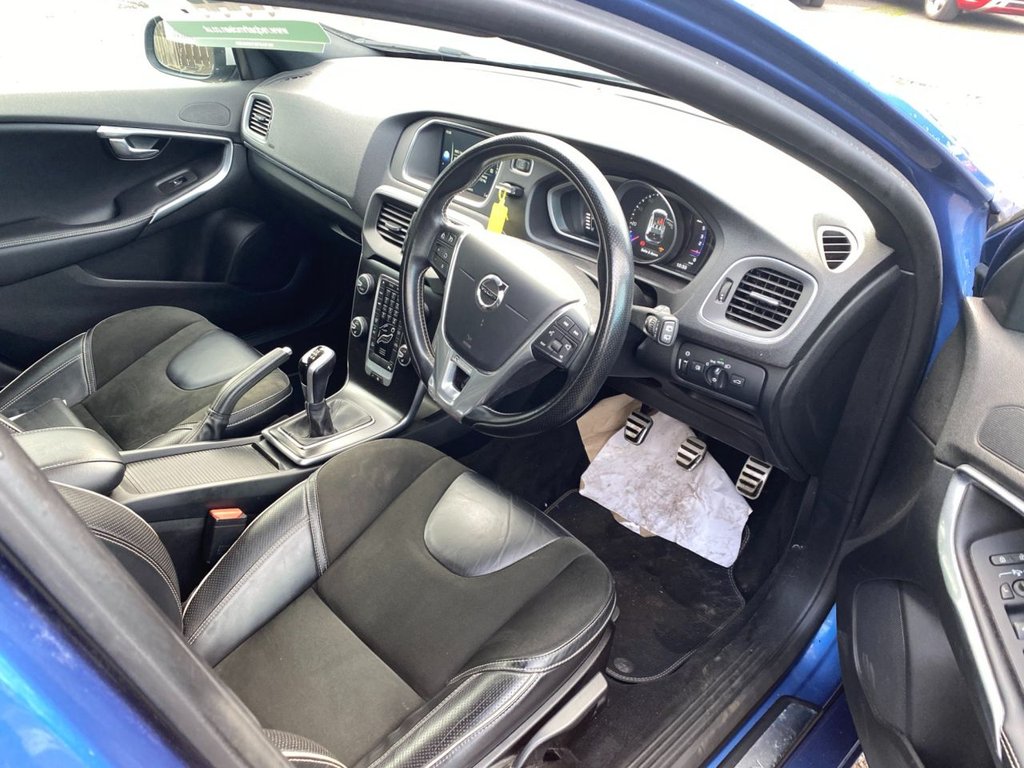 Used Volvo V40 2016 for sale - 76686119: Photo 14