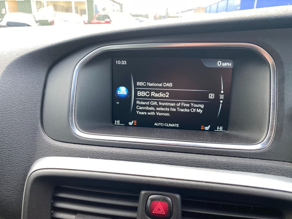 Used Volvo V40 2016 for sale - 76686119: Photo 16