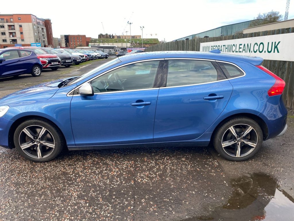 Used Volvo V40 2016 for sale - 76686119: Photo 4