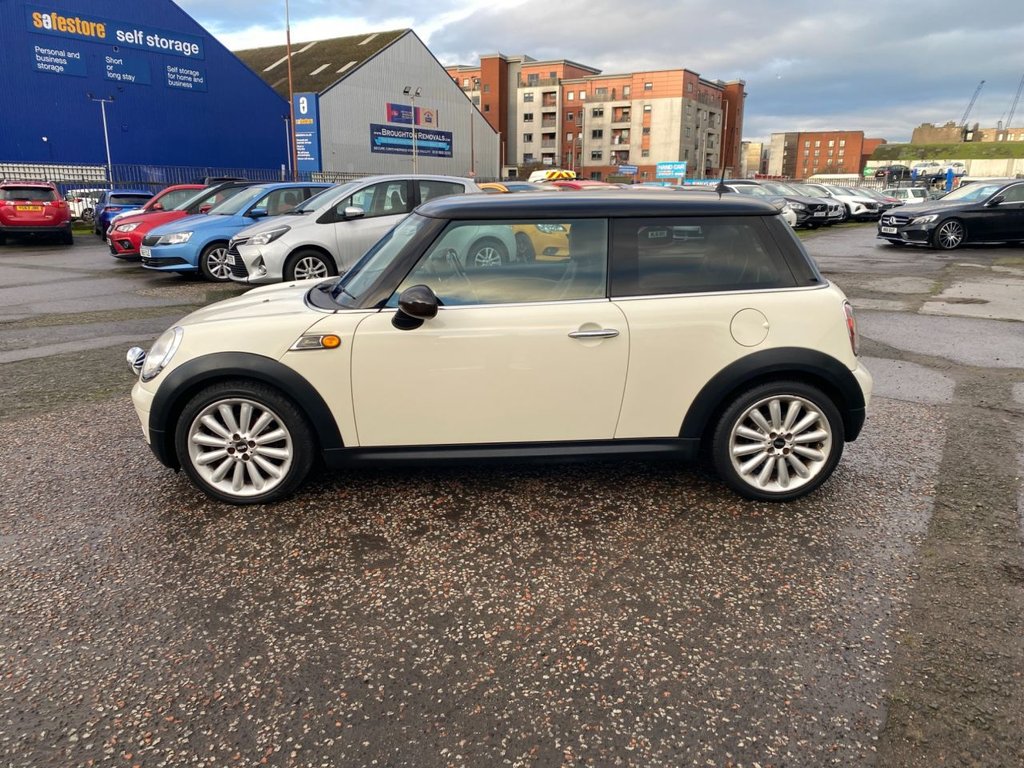 Used MINI Hatch 2010 for sale - 77499396: Photo 4