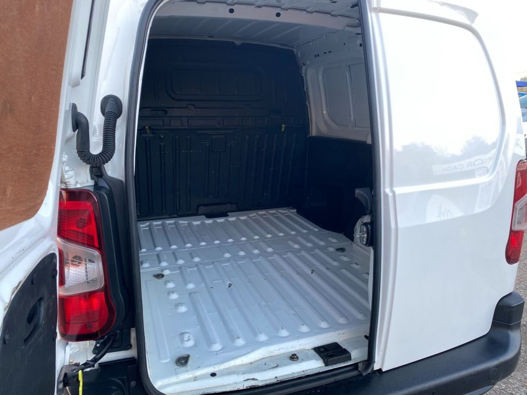 Used Peugeot Partner 2020 for sale - 76309385: Photo 13