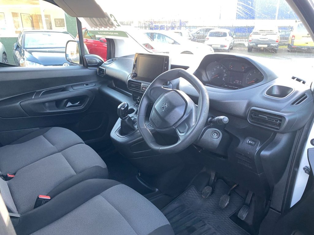 Used Peugeot Partner 2020 for sale - 76309385: Photo 14