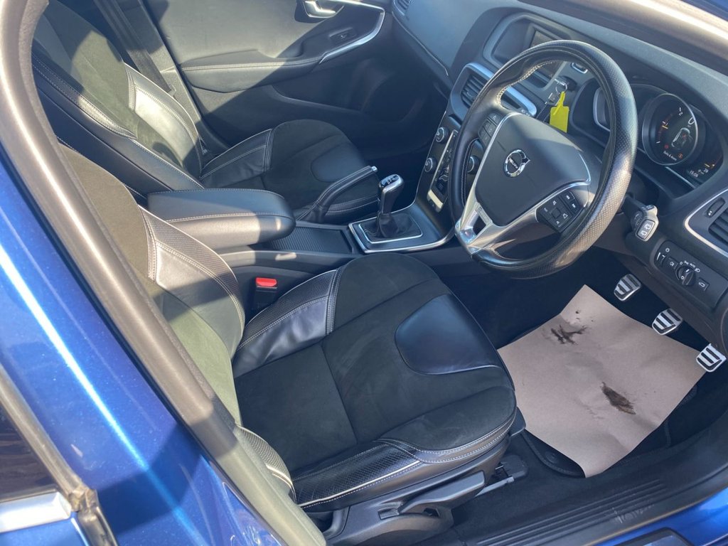 Used Volvo V40 2017 for sale - 77952853: Photo 35