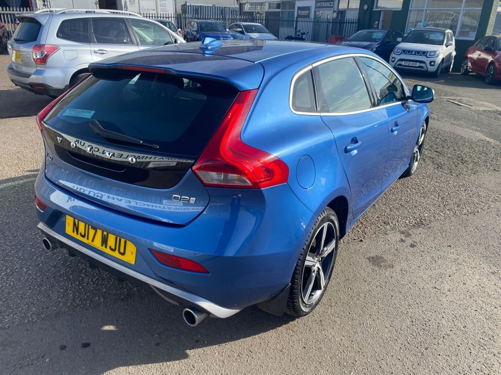 Used Volvo V40 2017 for sale - 77952853: Photo 8