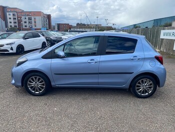 Used Toyota Yaris 2016 for sale - 78227610: Photo