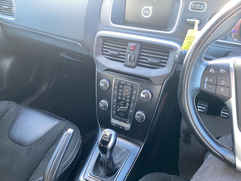 Used Volvo V40 2017 for sale - 75936630: Photo 18