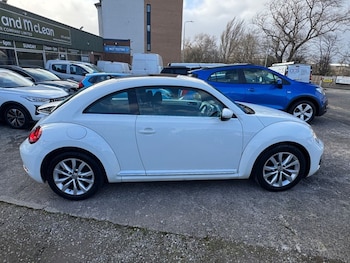 Used Volkswagen Beetle 2018 for sale - 78789569: Photo