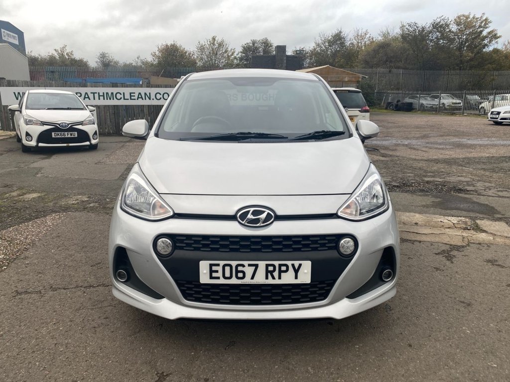 Used Hyundai i10 2017 for sale - 76291855: Photo 2