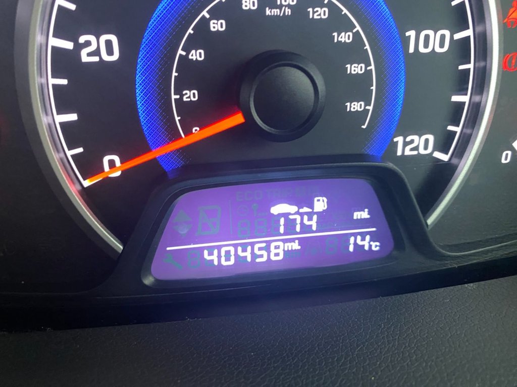 Used Hyundai i10 2017 for sale - 76291855: Photo 25