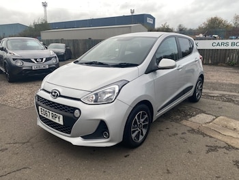 Used Hyundai i10 2017 for sale - 76291855: Photo