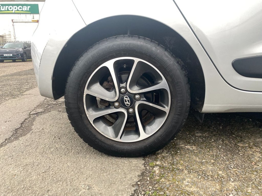 Used Hyundai i10 2017 for sale - 76291855: Photo 9
