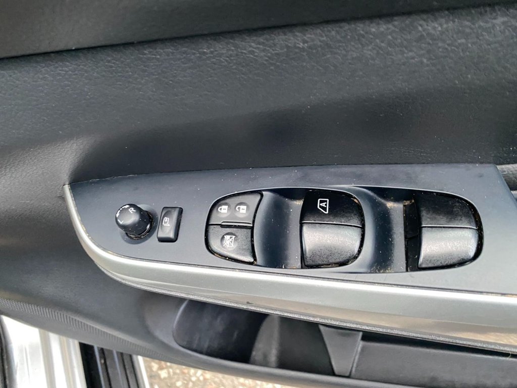 Used Nissan Navara 2020 for sale - 77583502: Photo 14