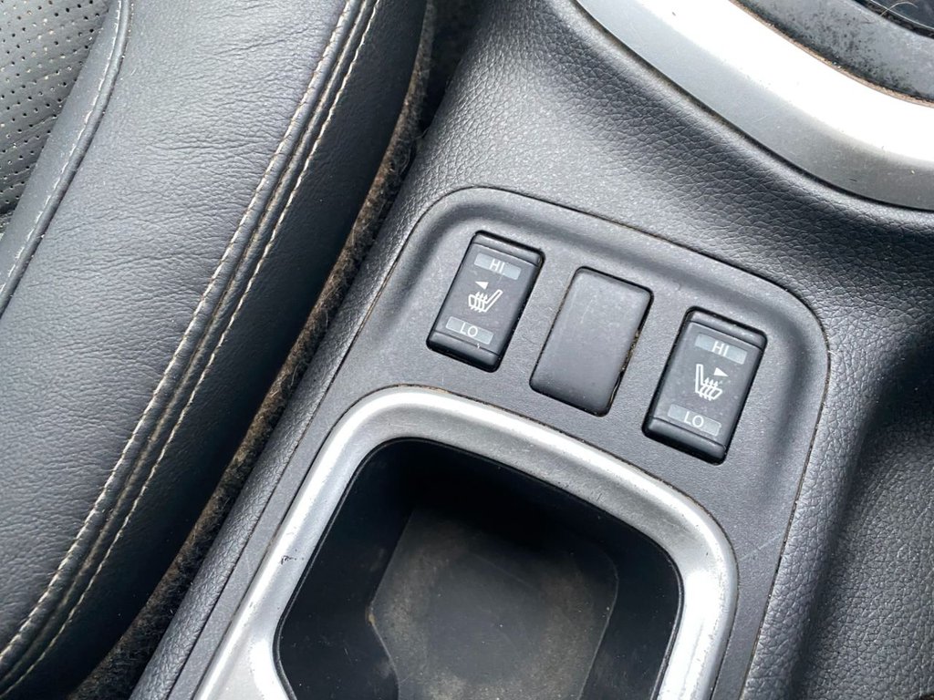 Used Nissan Navara 2020 for sale - 77583502: Photo 19