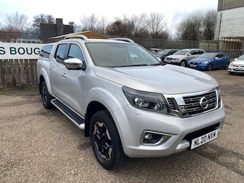 Used Nissan Navara 2020 for sale - 77583502: Photo