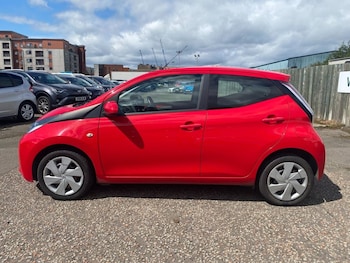 Used Toyota AYGO 2016 for sale - 79345753: Photo
