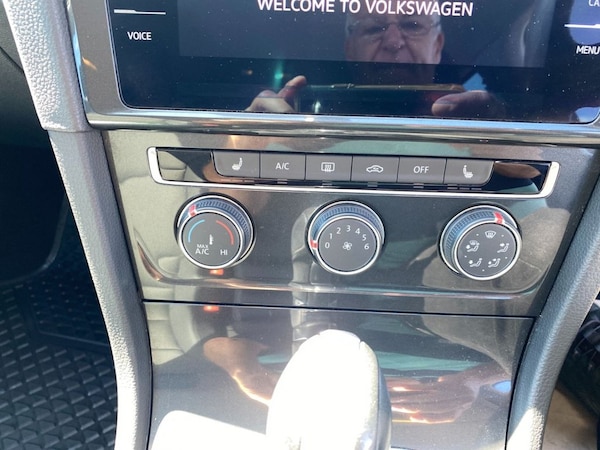 Used Volkswagen Golf 2019 for sale - 75370534: Photo 17