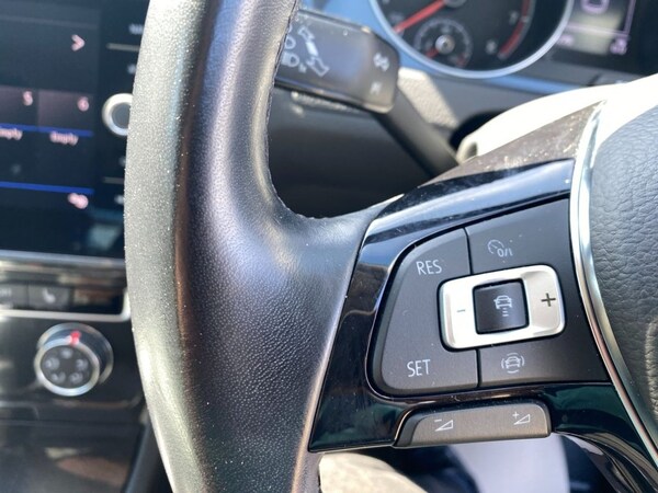Used Volkswagen Golf 2019 for sale - 75370534: Photo 21