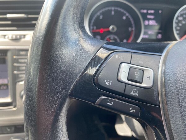Used Volkswagen Golf 2016 for sale - 74904601: Photo 22