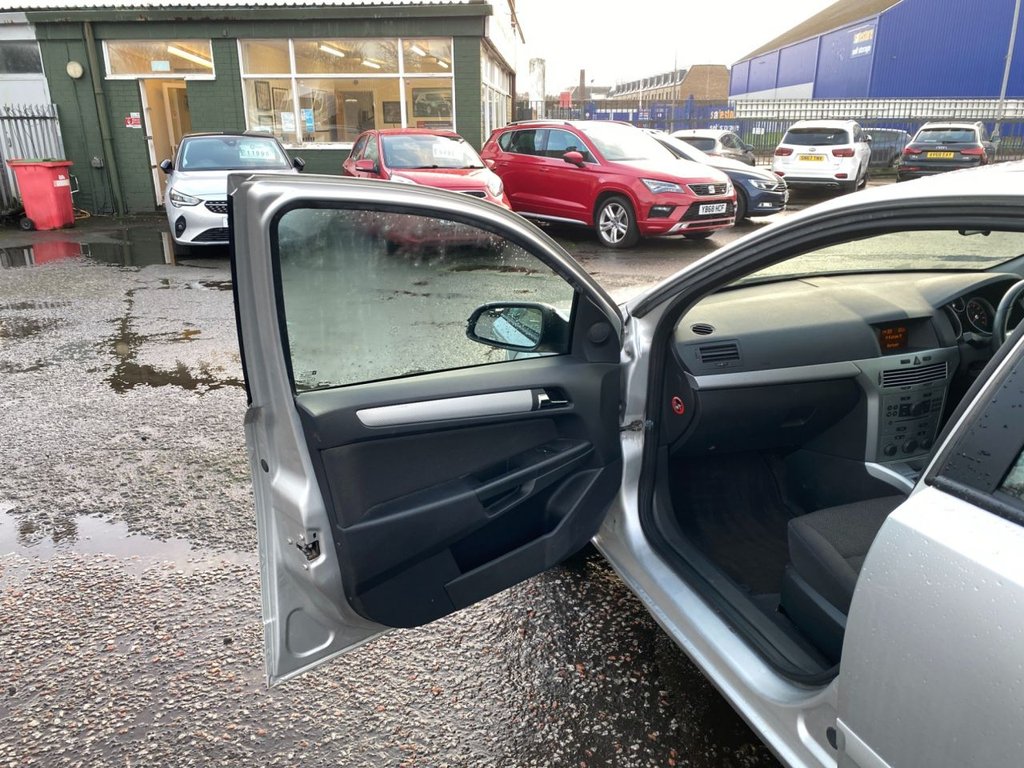 Used Vauxhall Astra 2009 for sale - 76900915: Photo 26