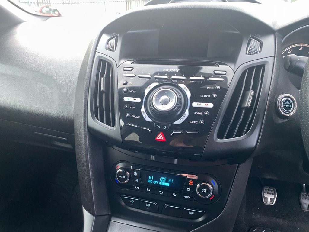 Used Ford Focus 2013 for sale - 76986257: Photo 11