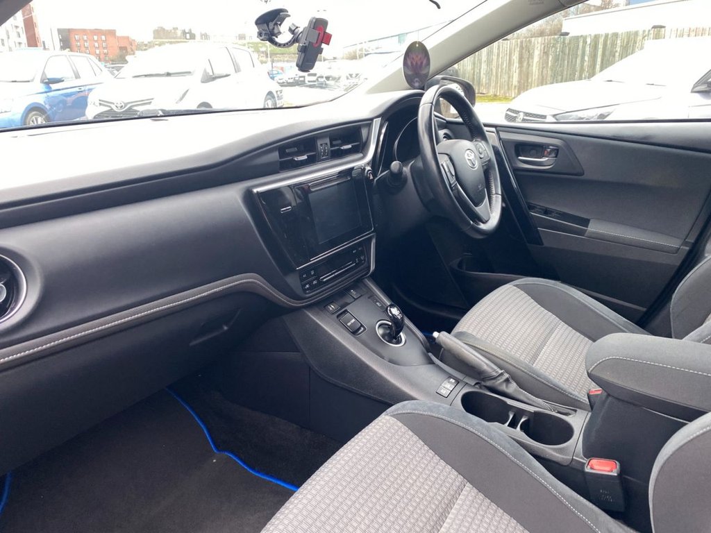 Used Toyota Auris 2017 for sale - 77608925: Photo 13