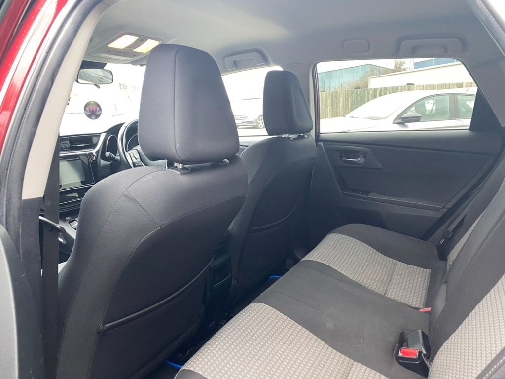 Used Toyota Auris 2017 for sale - 77608925: Photo 14