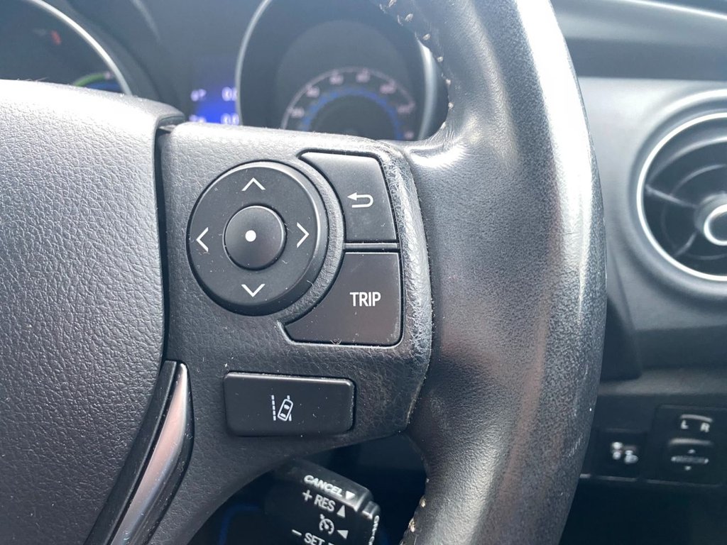 Used Toyota Auris 2017 for sale - 77608925: Photo 24