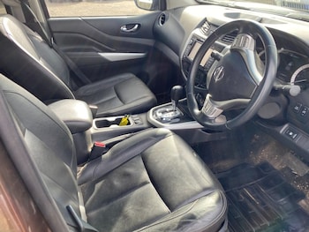 Used Nissan Navara 2016 for sale - 78181180: Photo