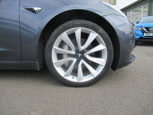 Used Tesla Model 3 2019 for sale - 71534244: Photo 10
