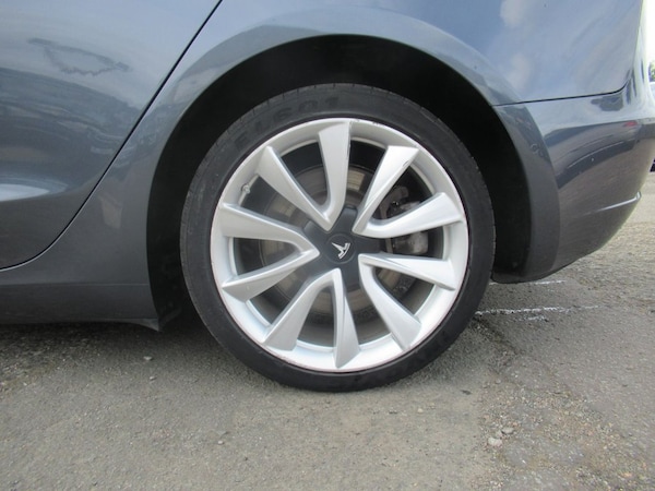 Used Tesla Model 3 2019 for sale - 71534244: Photo 12