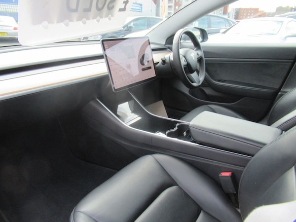 Used Tesla Model 3 2019 for sale - 71534244: Photo 13