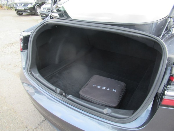 Used Tesla Model 3 2019 for sale - 71534244: Photo 16