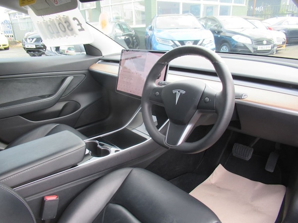 Used Tesla Model 3 2019 for sale - 71534244: Photo 17