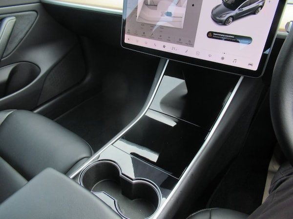 Used Tesla Model 3 2019 for sale - 71534244: Photo 18