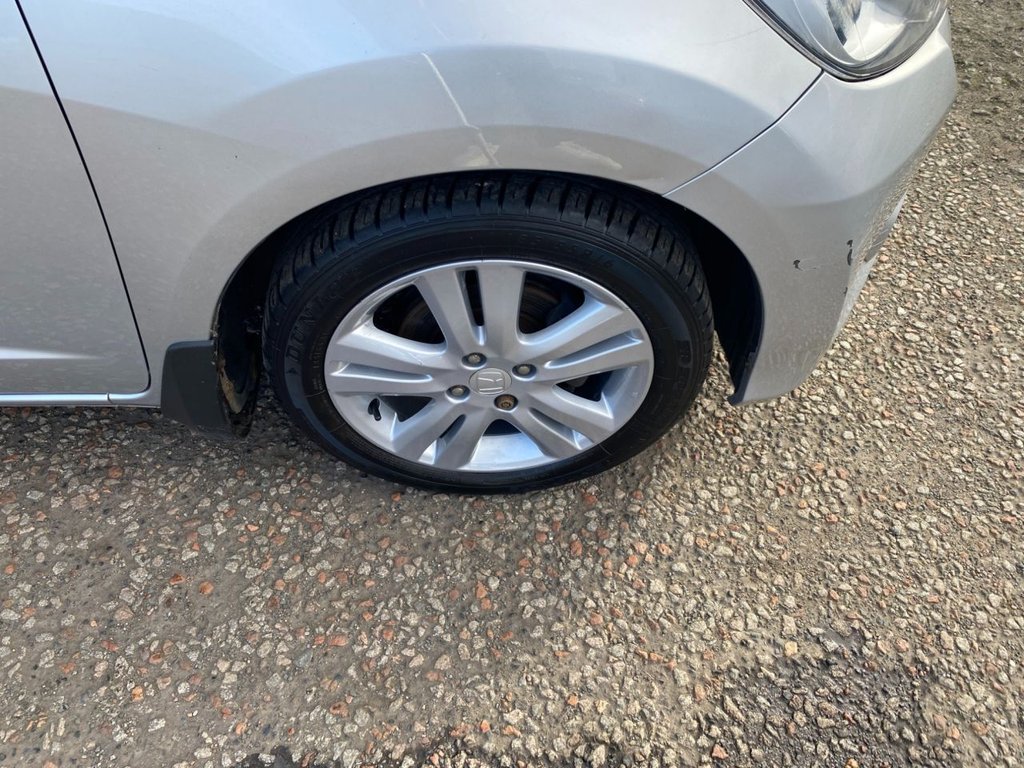 Used Honda Jazz 2012 for sale - 77693650: Photo 11