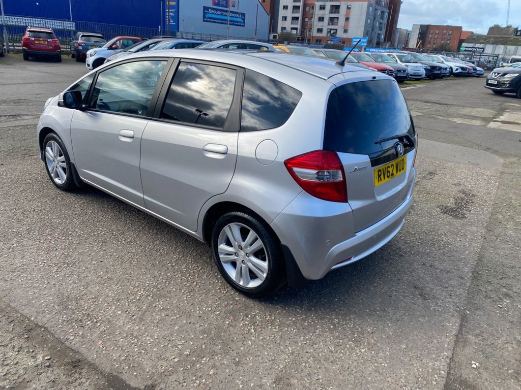 Used Honda Jazz 2012 for sale - 77693650: Photo 5