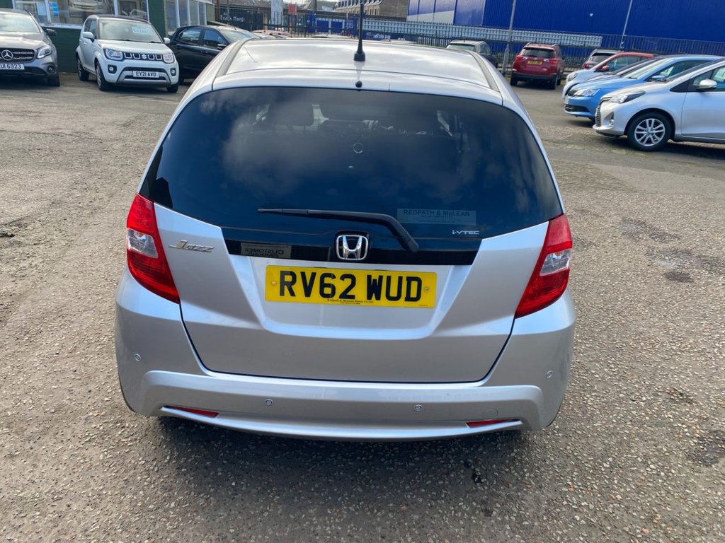 Used Honda Jazz 2012 for sale - 77693650: Photo 6
